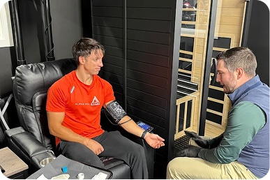 young athlete receiving 1-on-1 physical therapy and performance training